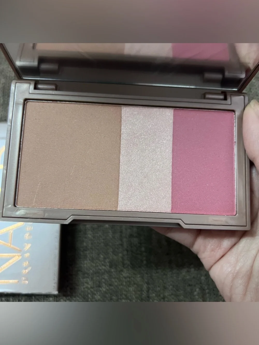 Urban Decay Naked Flushed cheek palette naked - Picture 9 of 9